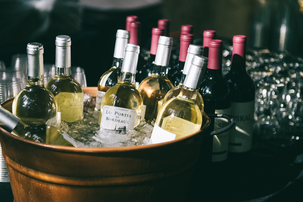 dresser mansion wedding