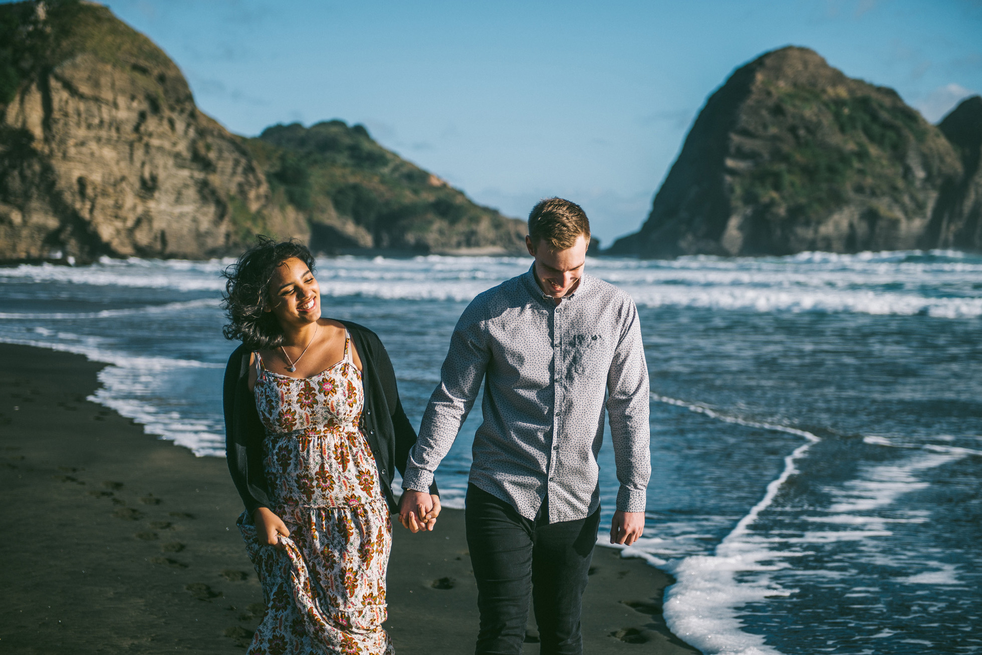 piha beach engagement