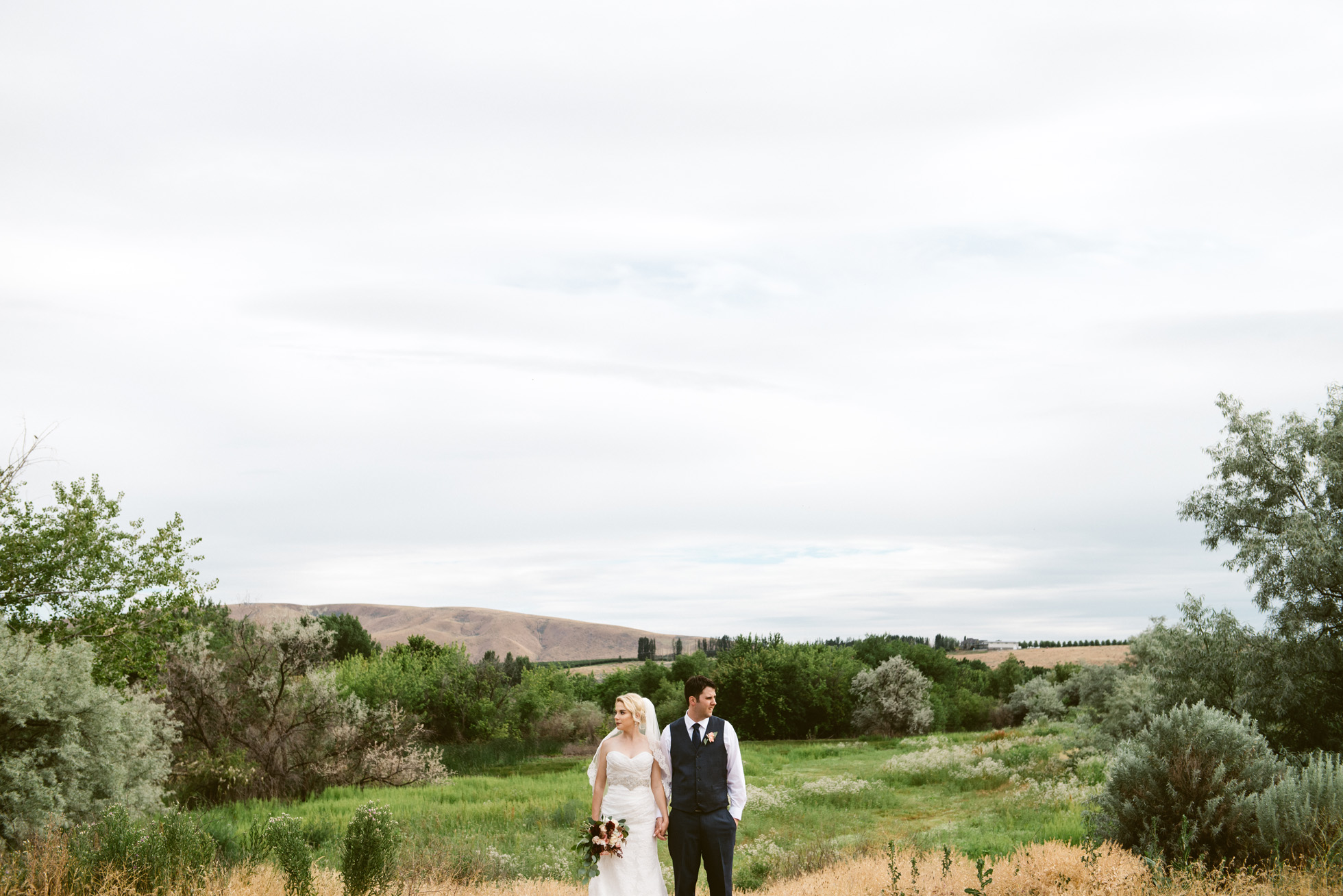 Tri-Cities Washington State Park Wedding