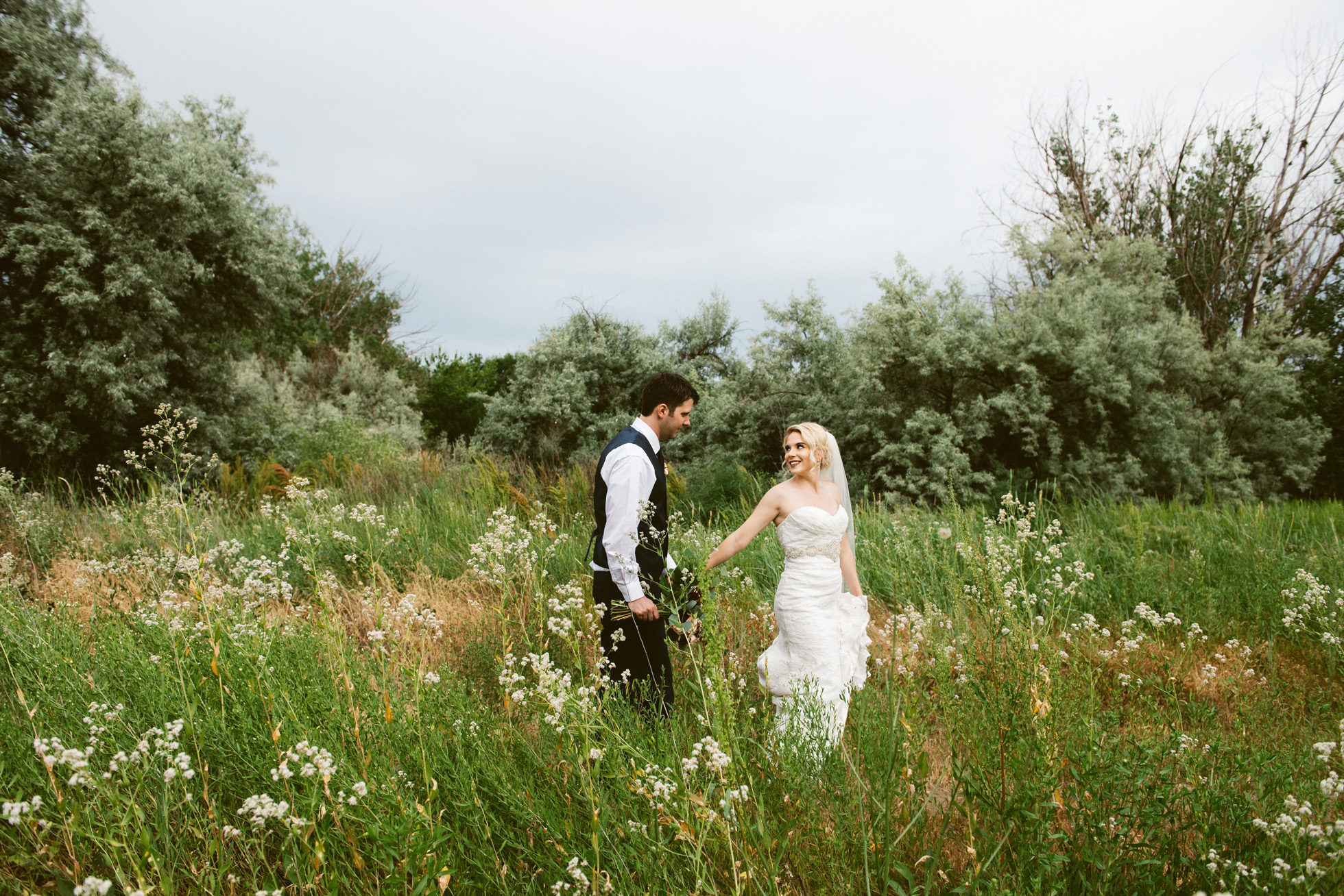 Tri-Cities Washington State Park Wedding