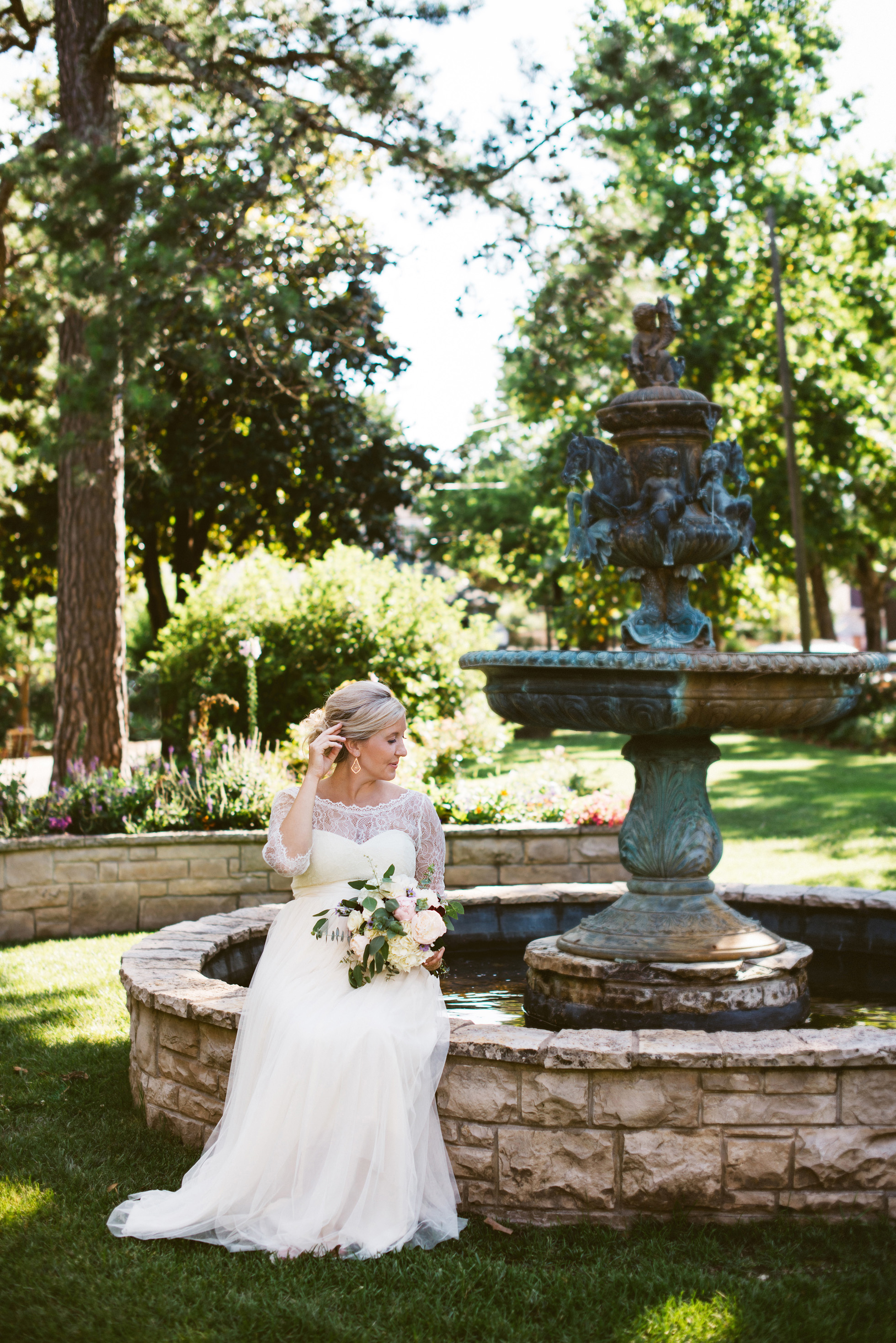 Eureka Springs Arkansas Wedding