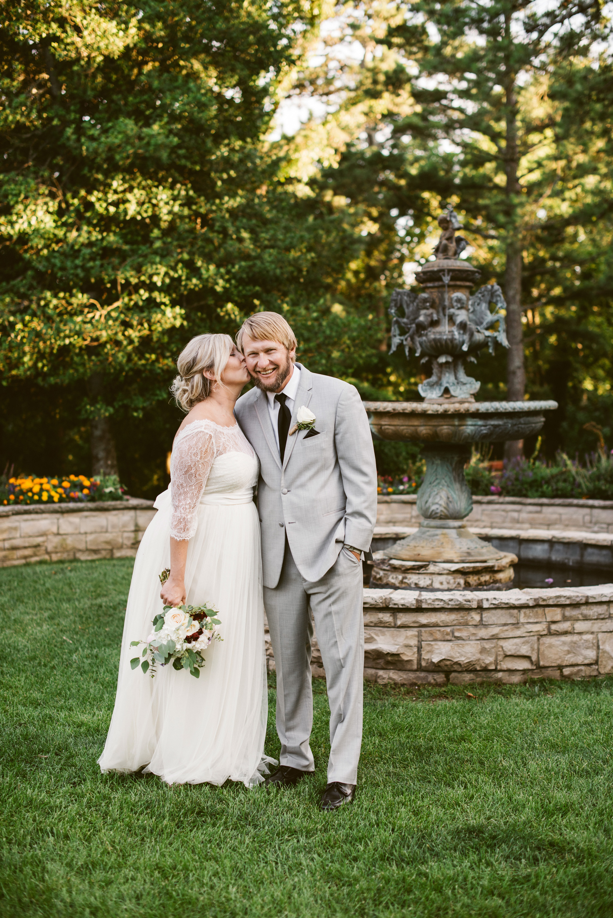Eureka Springs Arkansas Wedding
