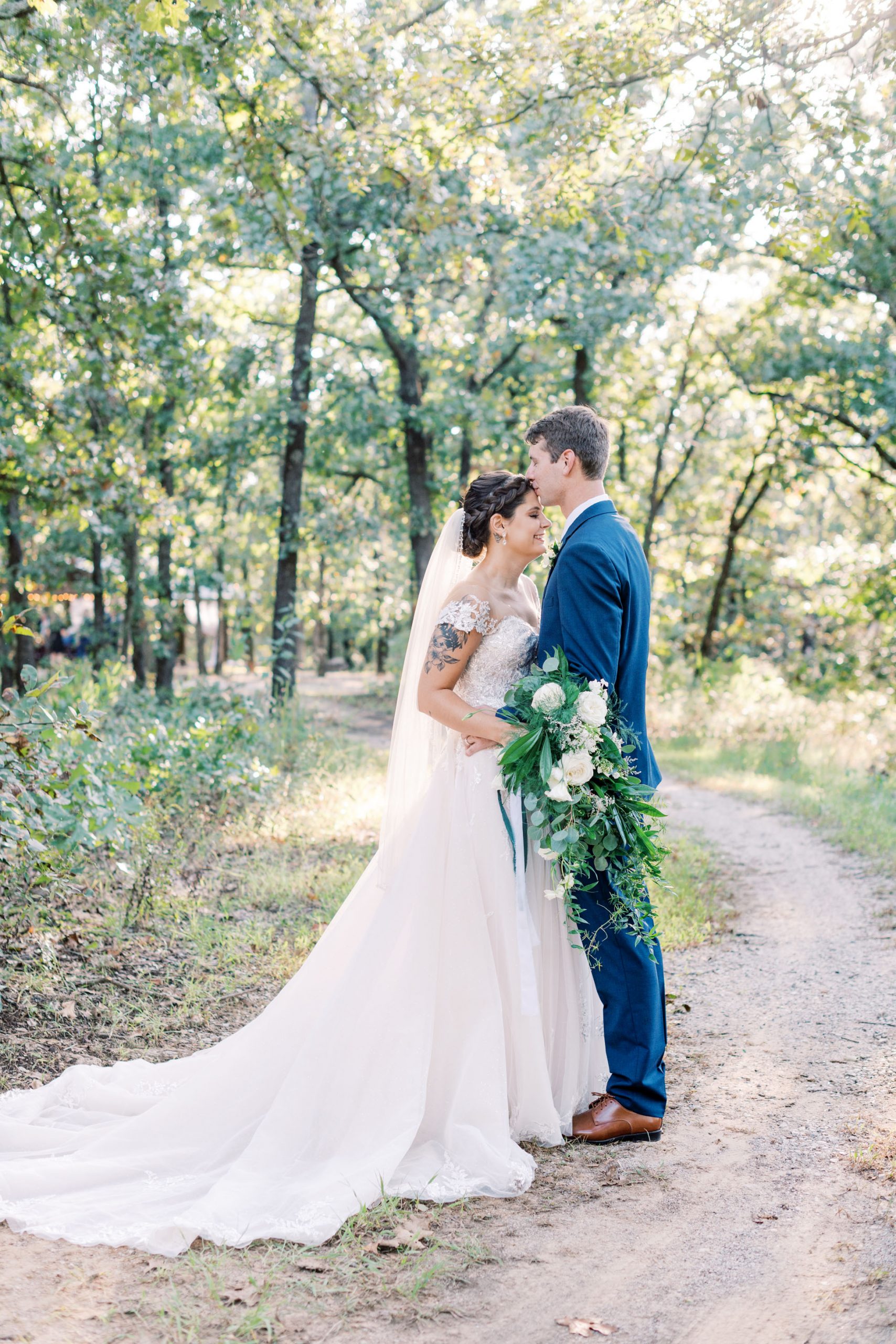 Postoak Lodge Tulsa Wedding | Travis ♥ Emily