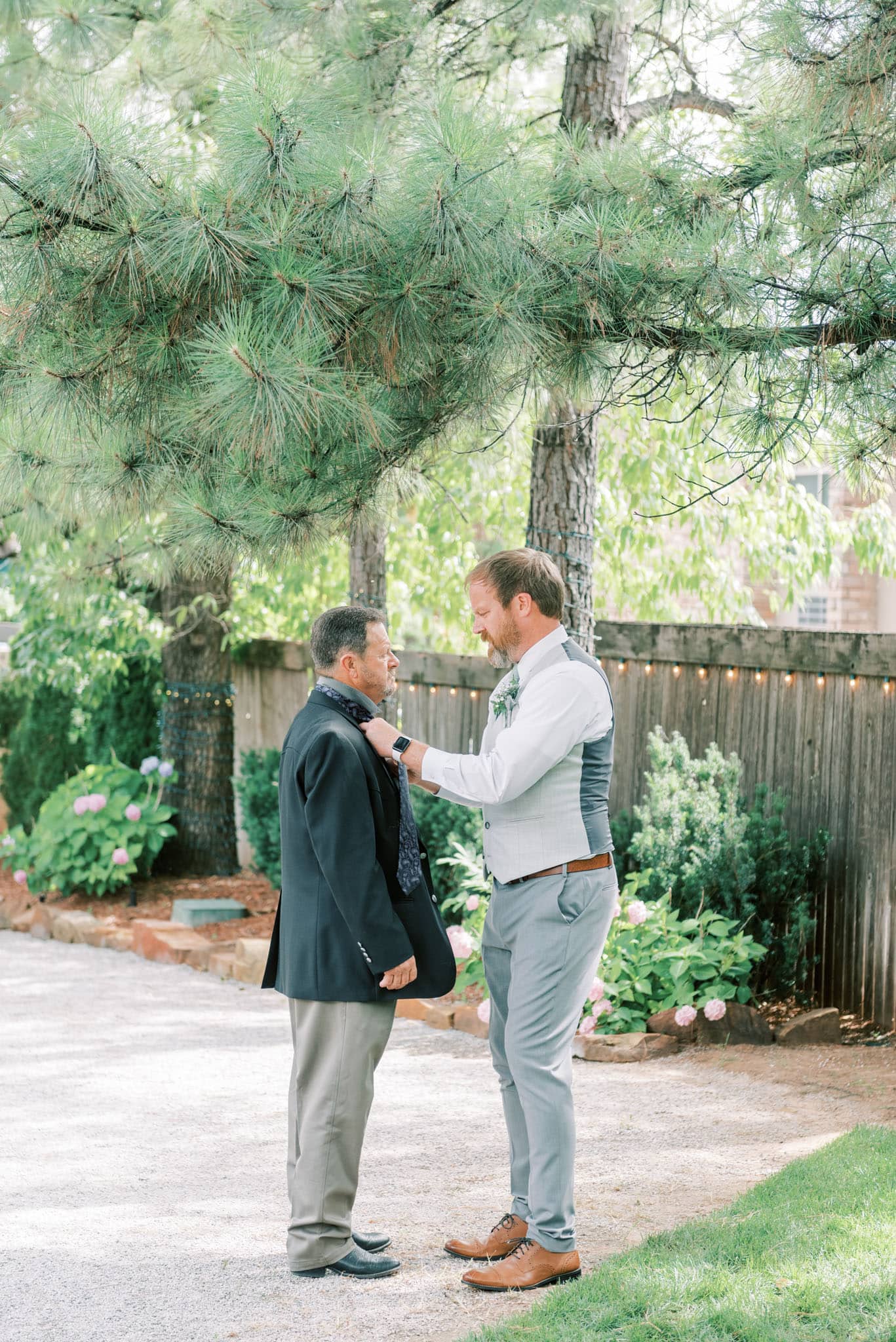 Wedding at the Dresser Mansion in Tulsa Oklahoma