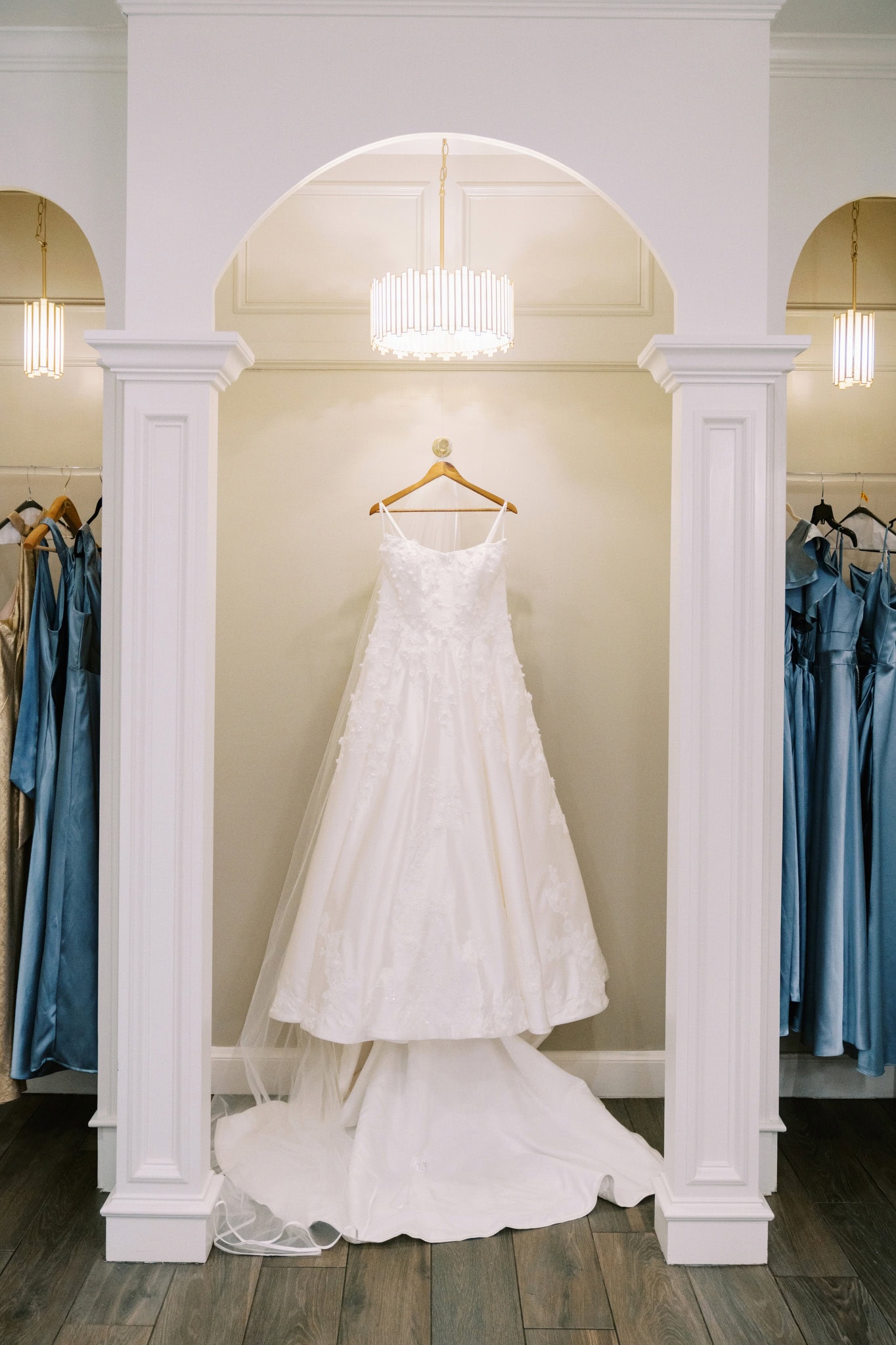 summer wedding at Coles Garden in Oklahoma City