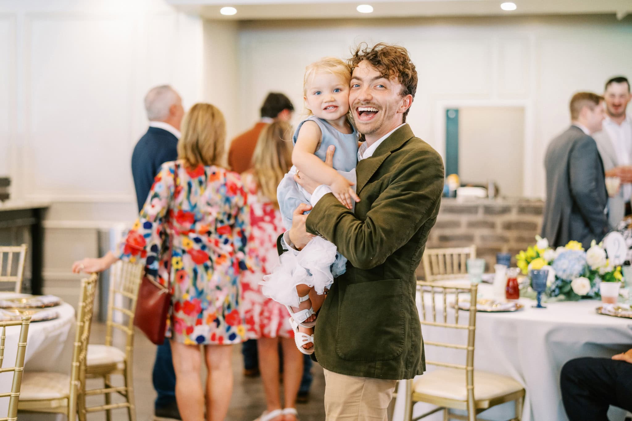 summer wedding at Coles Garden in Oklahoma City
