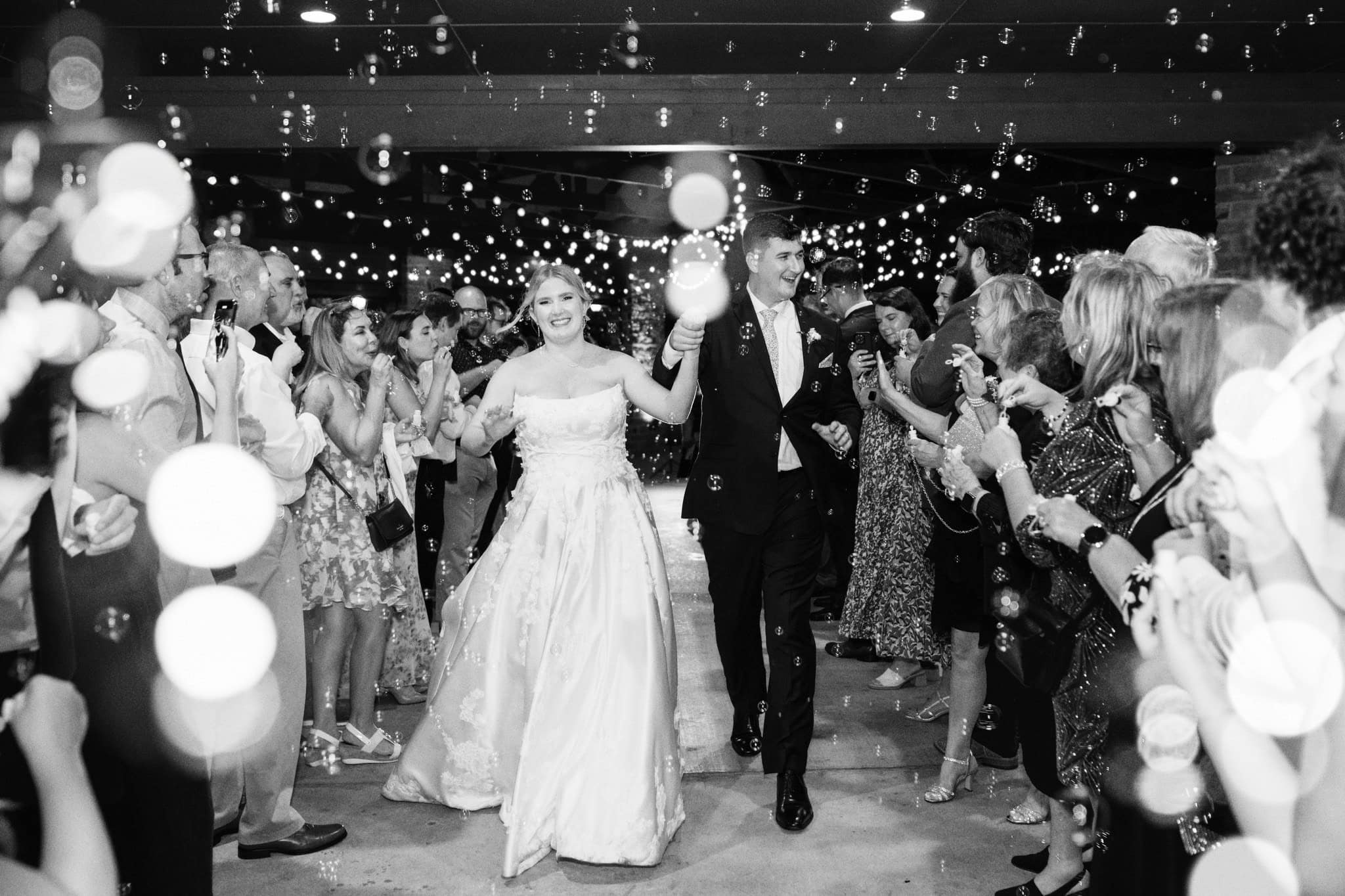 summer wedding at Coles Garden in Oklahoma City