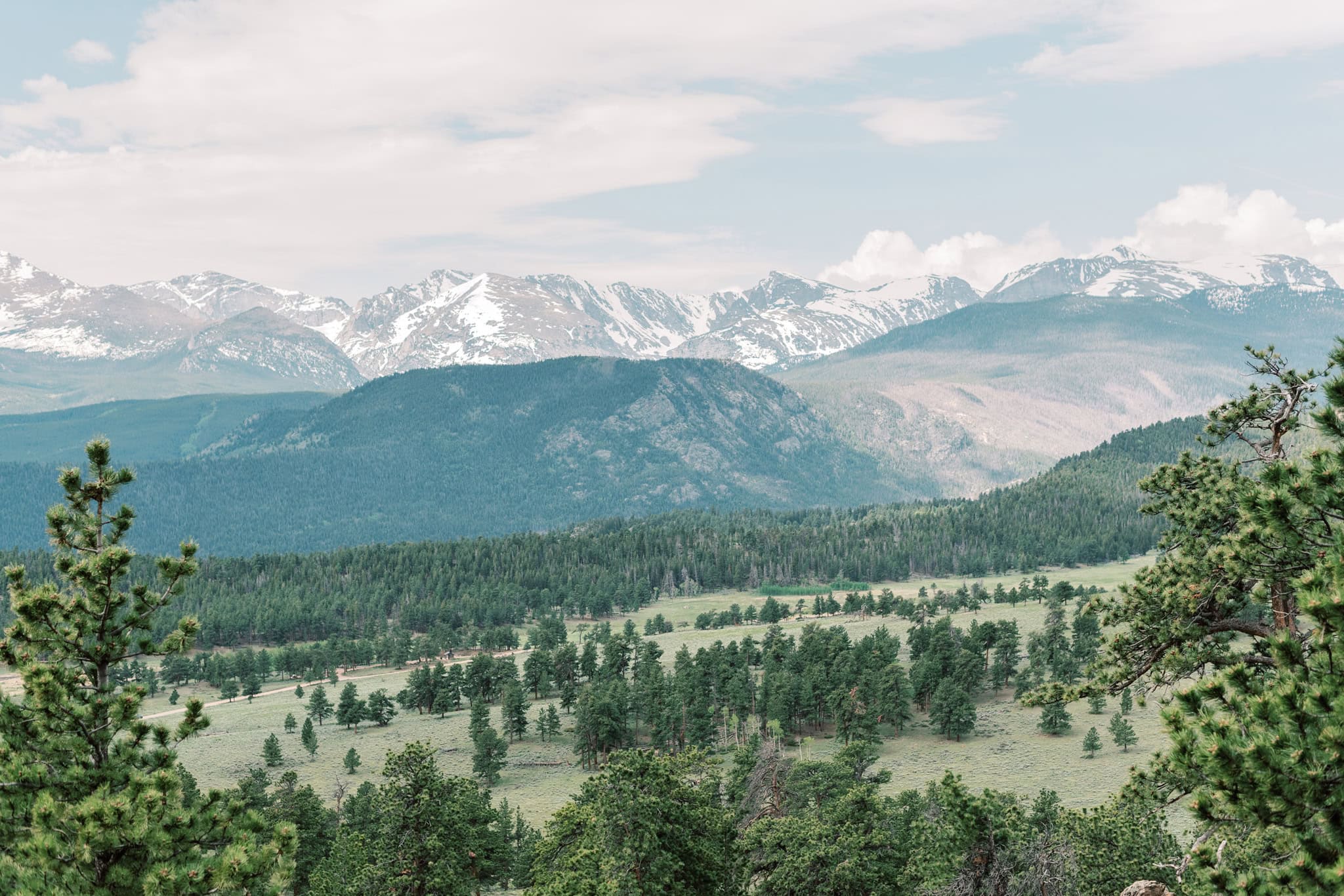 Rocky Mountain Wedding at Della Terra Mountain Chateau in Estes Park, Colorado