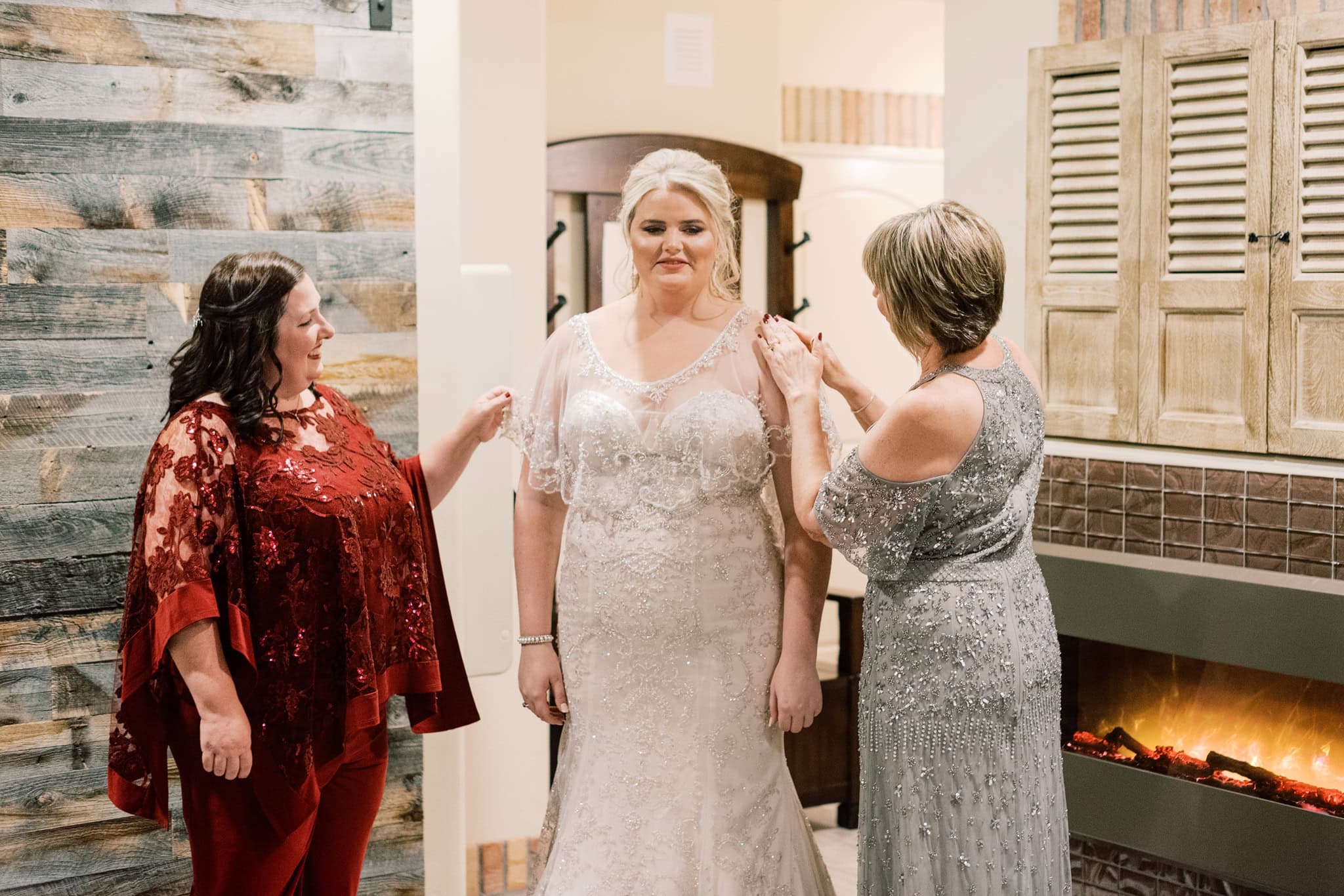 Rocky Mountain Wedding at Della Terra Mountain Chateau in Estes Park, Colorado