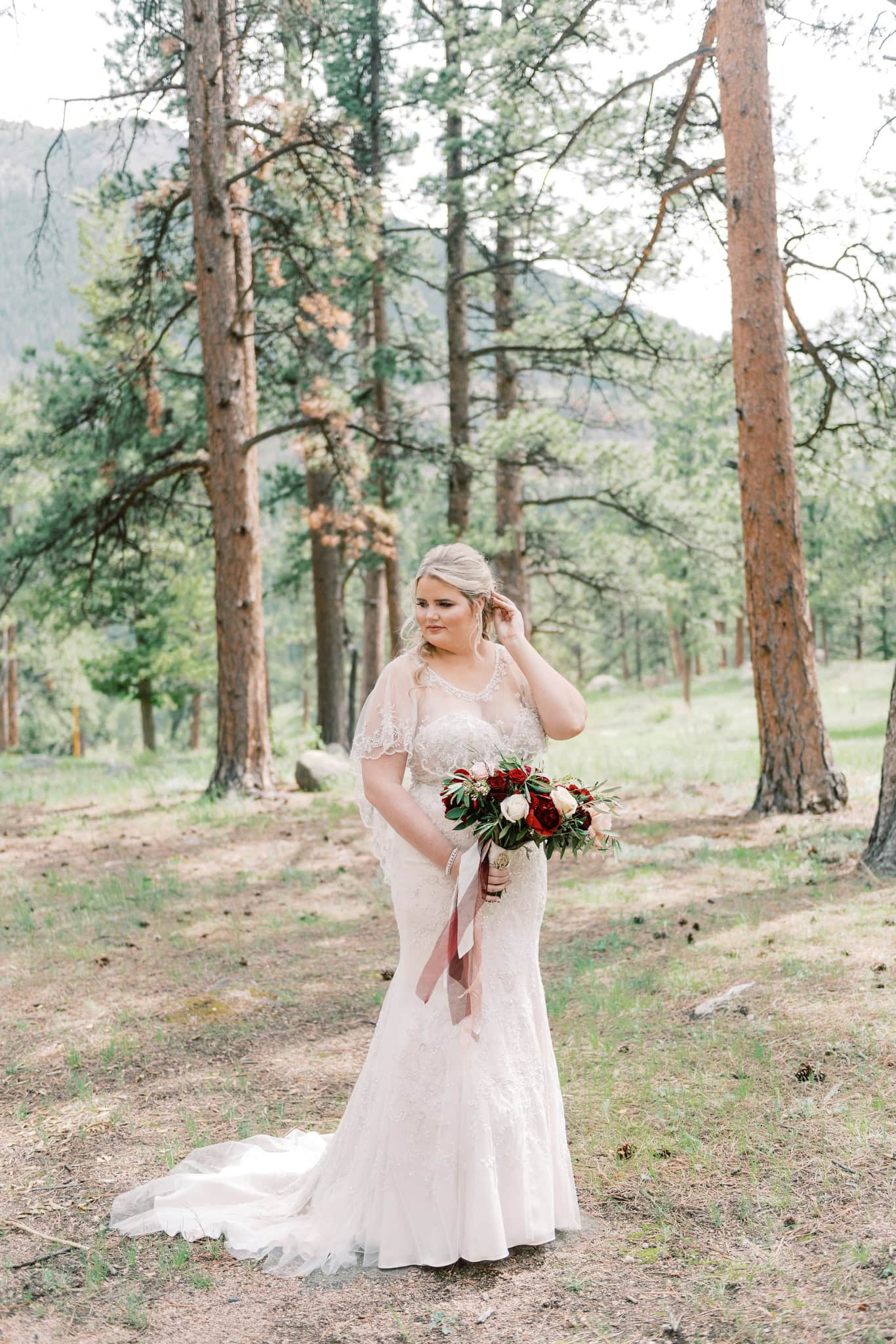 Rocky Mountain Wedding at Della Terra Mountain Chateau in Estes Park, Colorado