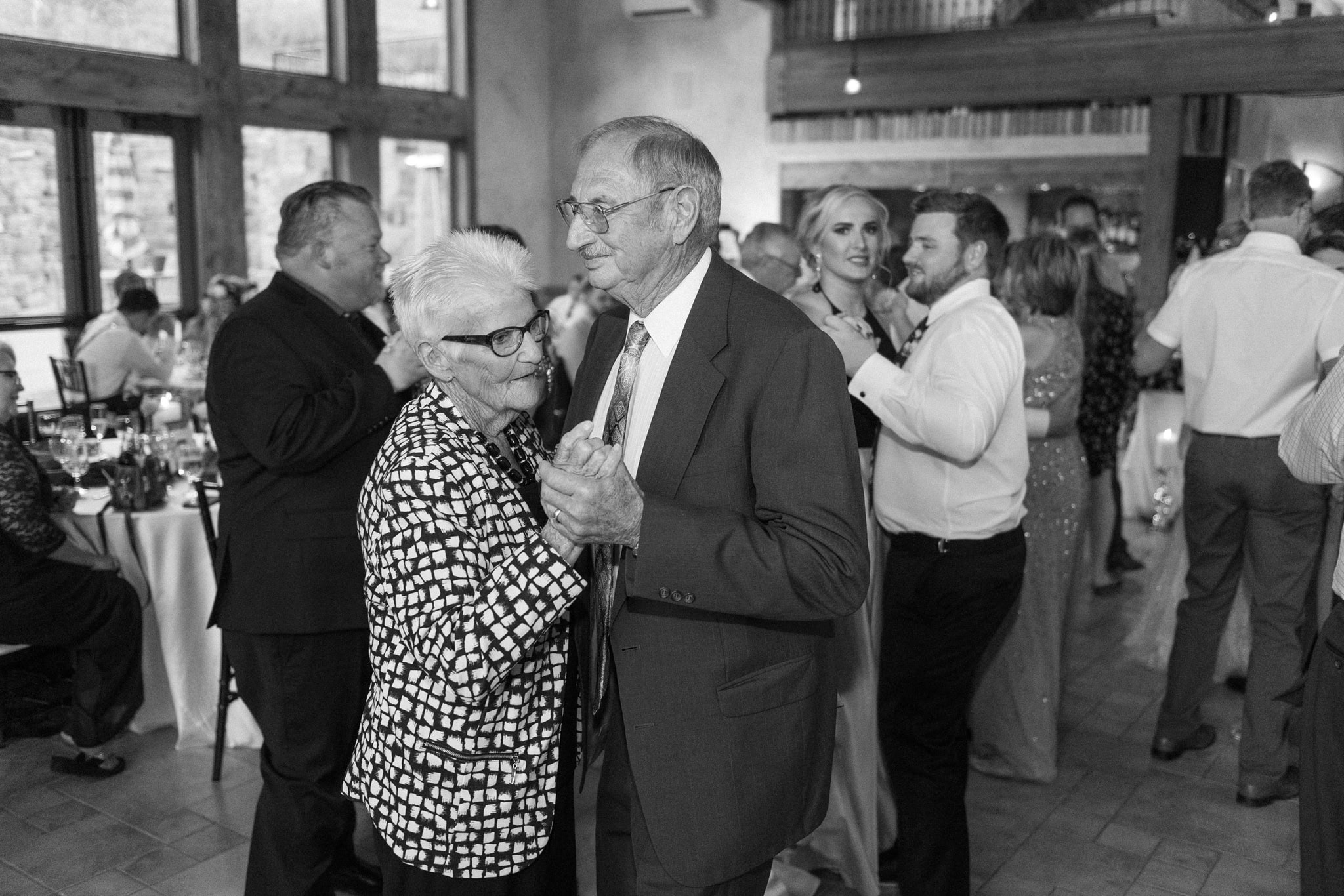 Rocky Mountain Wedding at Della Terra Mountain Chateau in Estes Park, Colorado