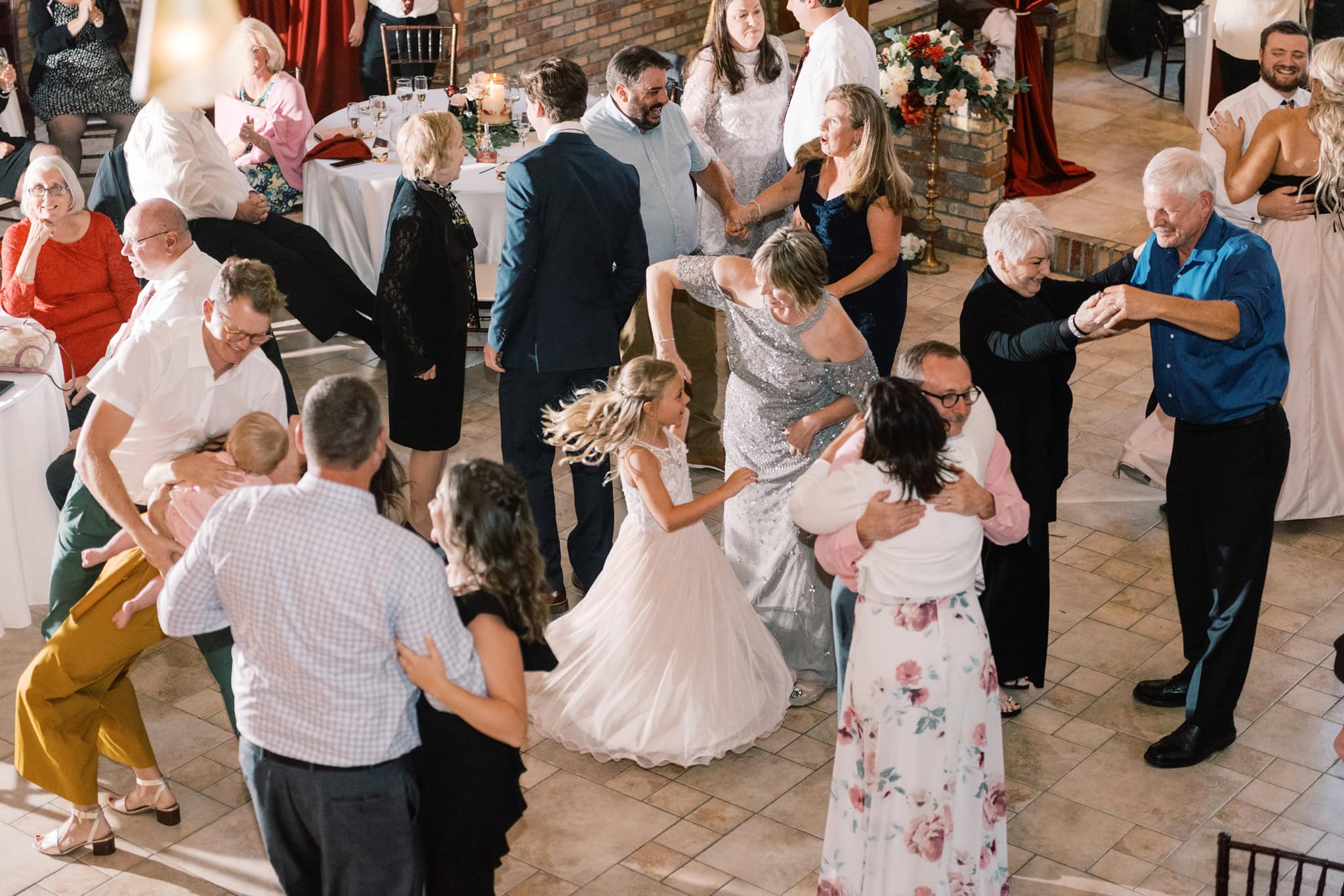 Rocky Mountain Wedding at Della Terra Mountain Chateau in Estes Park, Colorado