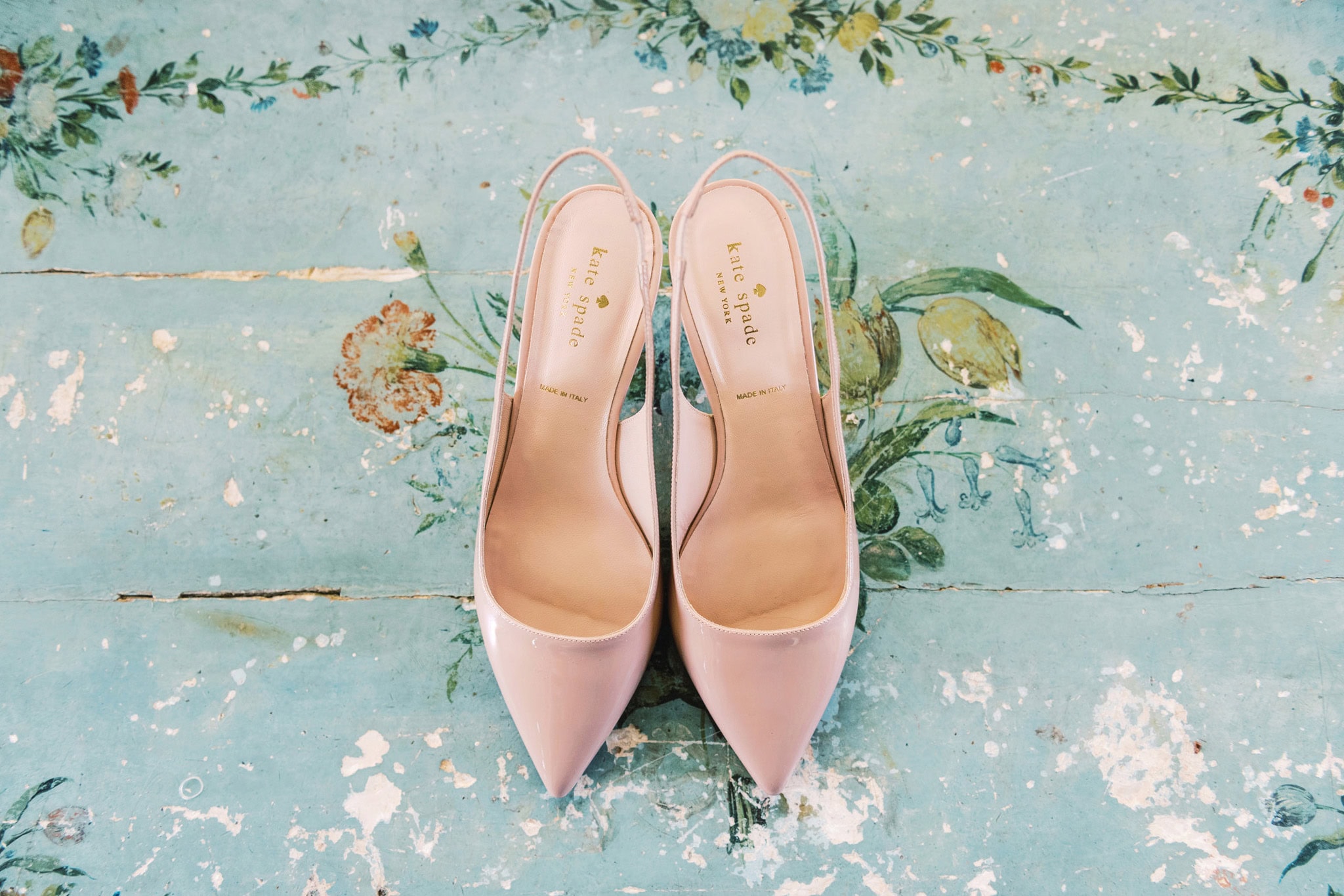 Softly Styled Wedding at the Dresser Mansion in Tulsa, Oklahoma