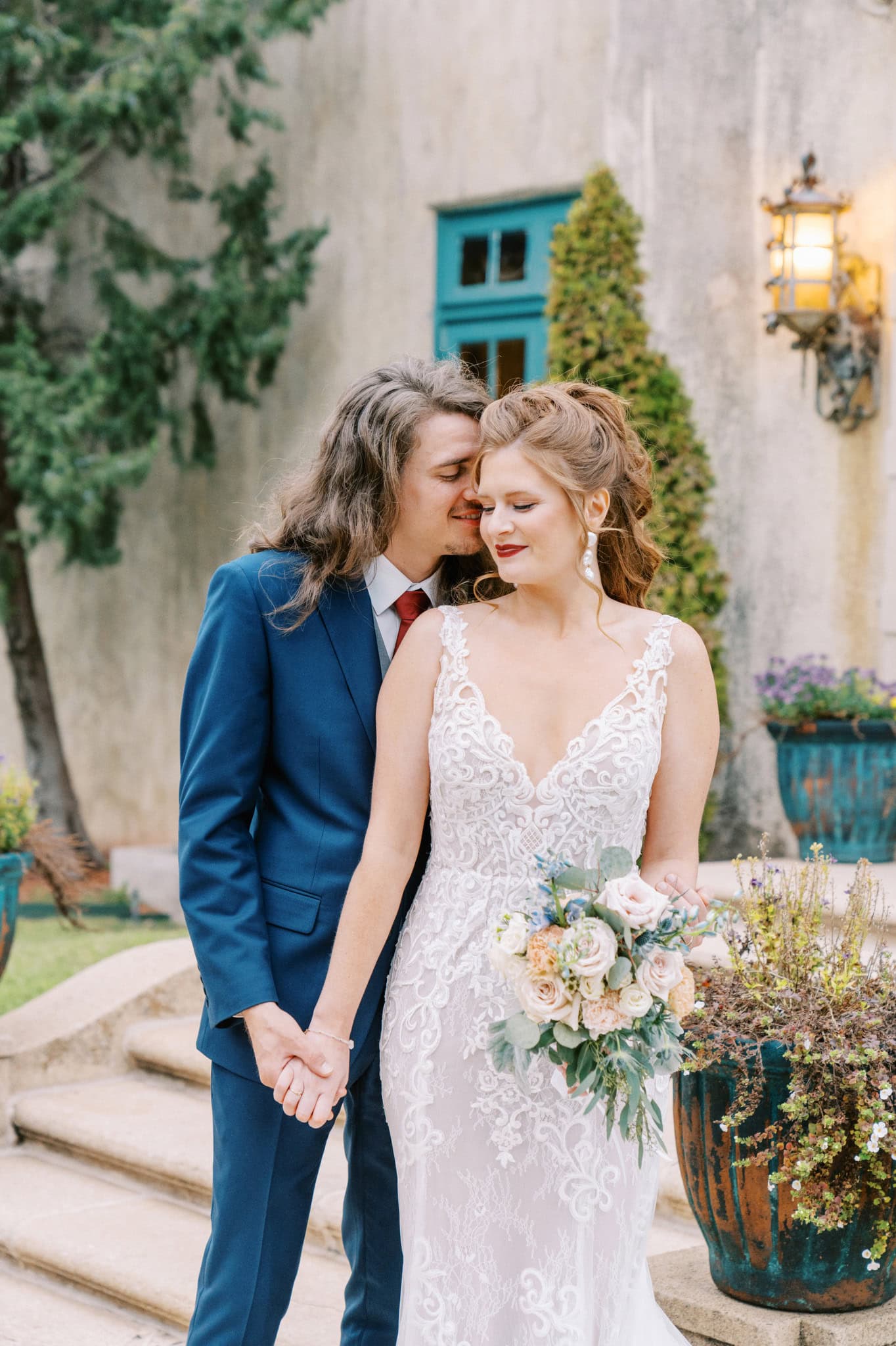 Playful and Romantic Wedding at the Dresser Mansion in Tulsa, Oklahoma