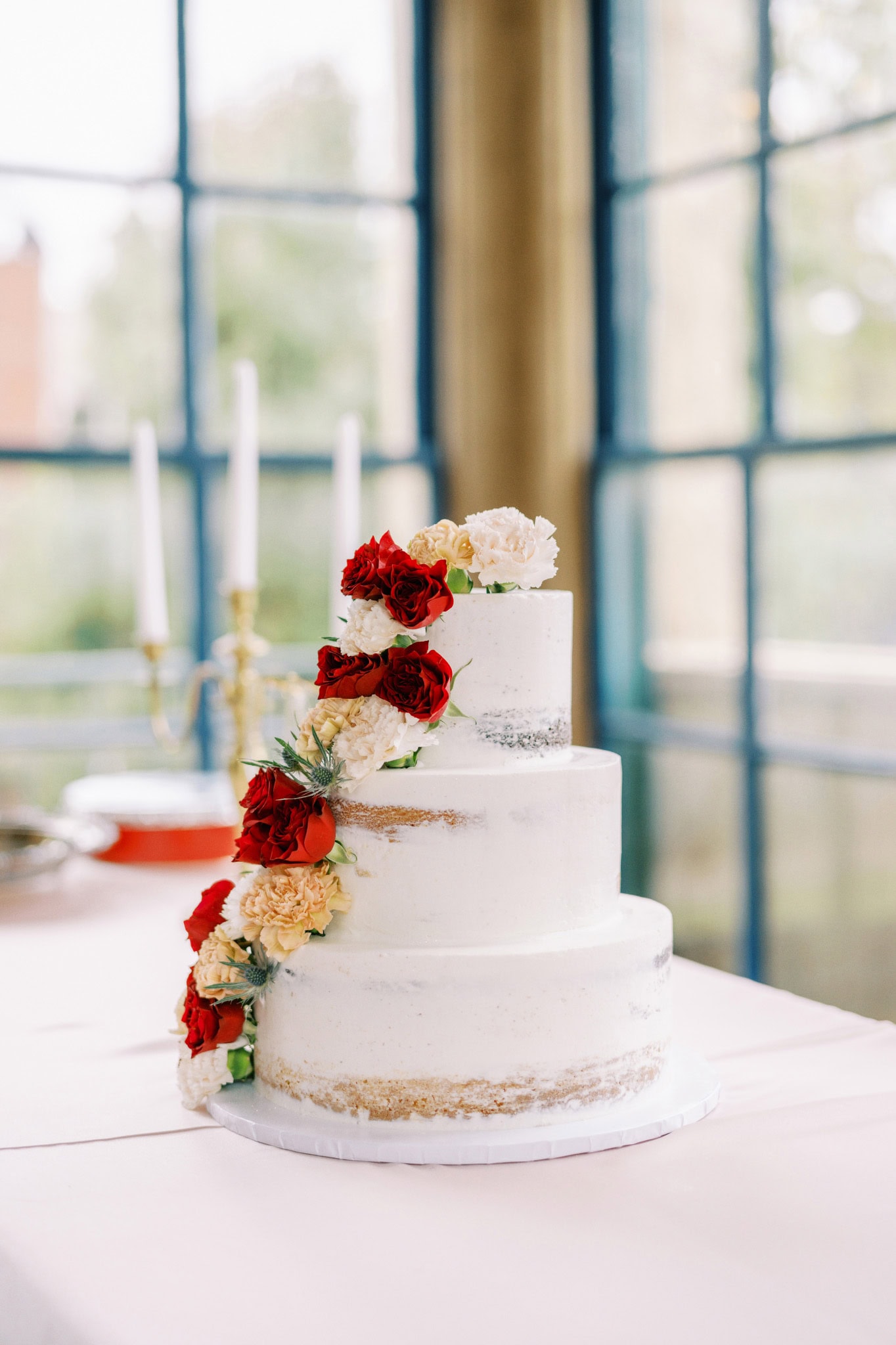 Playful and Romantic Wedding at the Dresser Mansion in Tulsa, Oklahoma