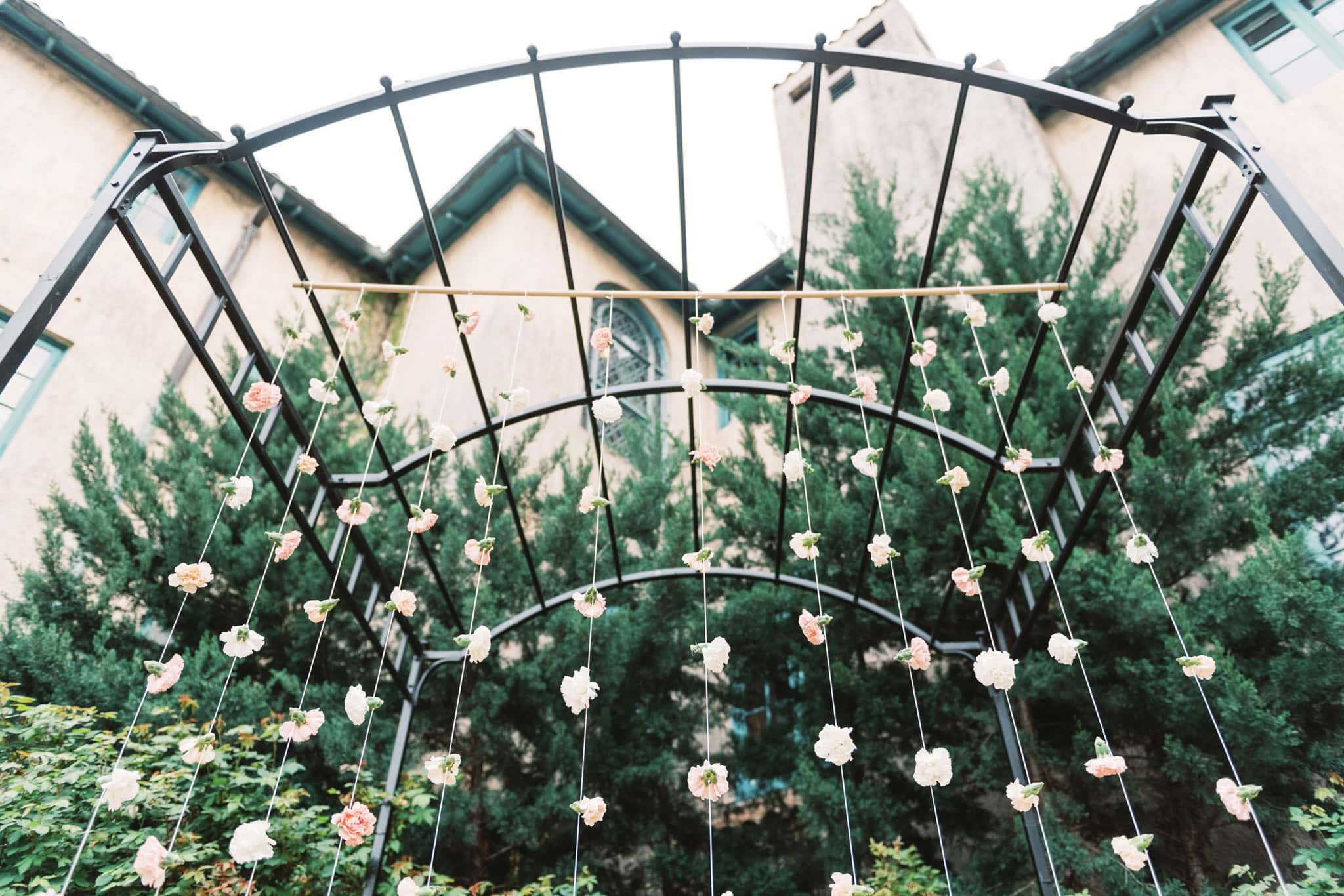 Softly Styled Wedding at the Dresser Mansion in Tulsa, Oklahoma