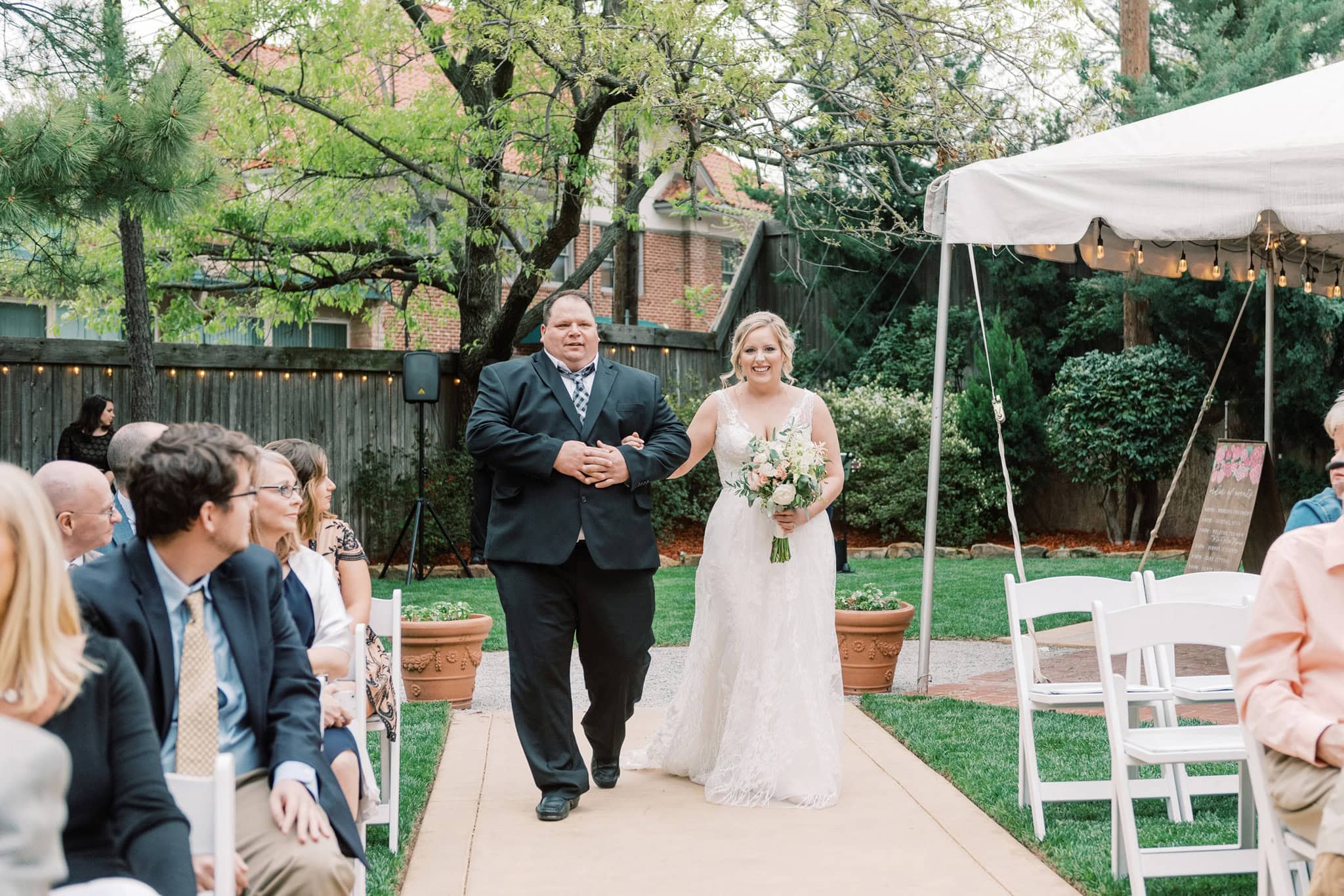 Softly Styled Wedding at the Dresser Mansion in Tulsa, Oklahoma