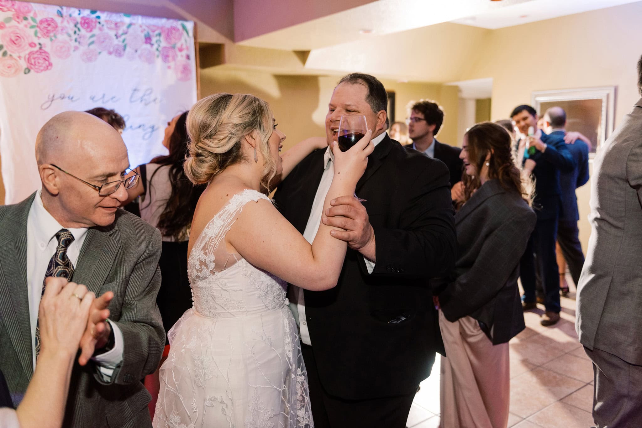 Softly Styled Wedding at the Dresser Mansion in Tulsa, Oklahoma