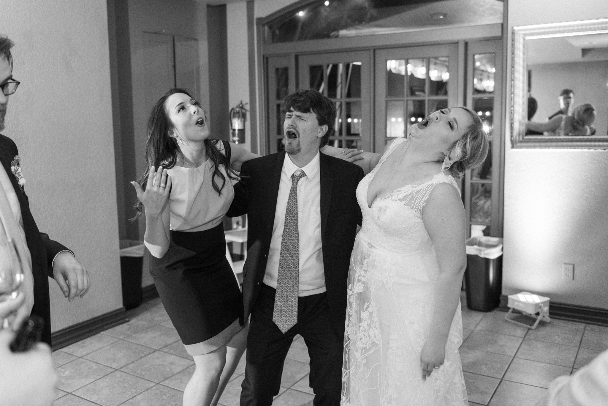 Softly Styled Wedding at the Dresser Mansion in Tulsa, Oklahoma