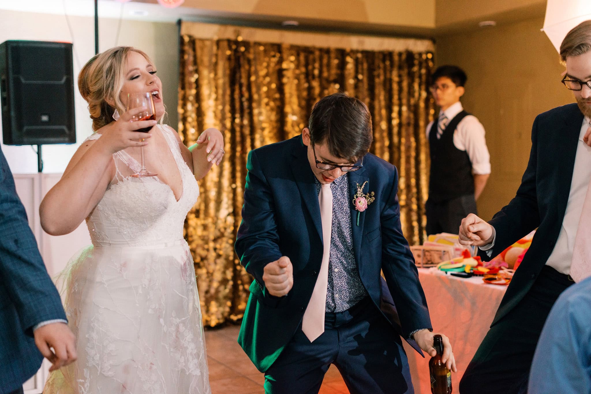 Softly Styled Wedding at the Dresser Mansion in Tulsa, Oklahoma