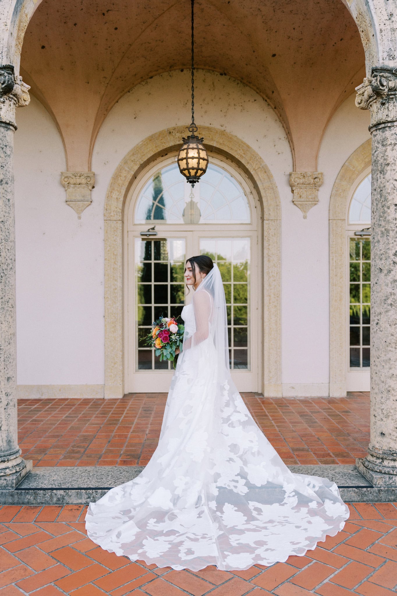Vibrant bridal session in the gardens at The Philbrook Museum of Art in Tulsa, Oklahoma