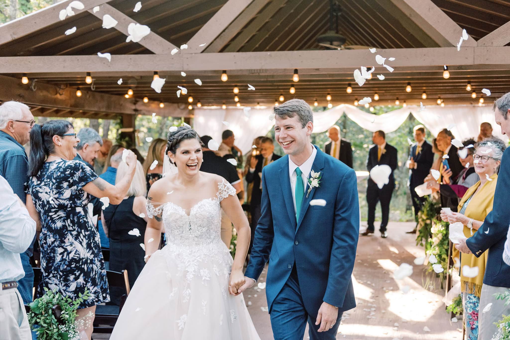 Wedding at Postoak Lodge in Tulsa, Oklahoma