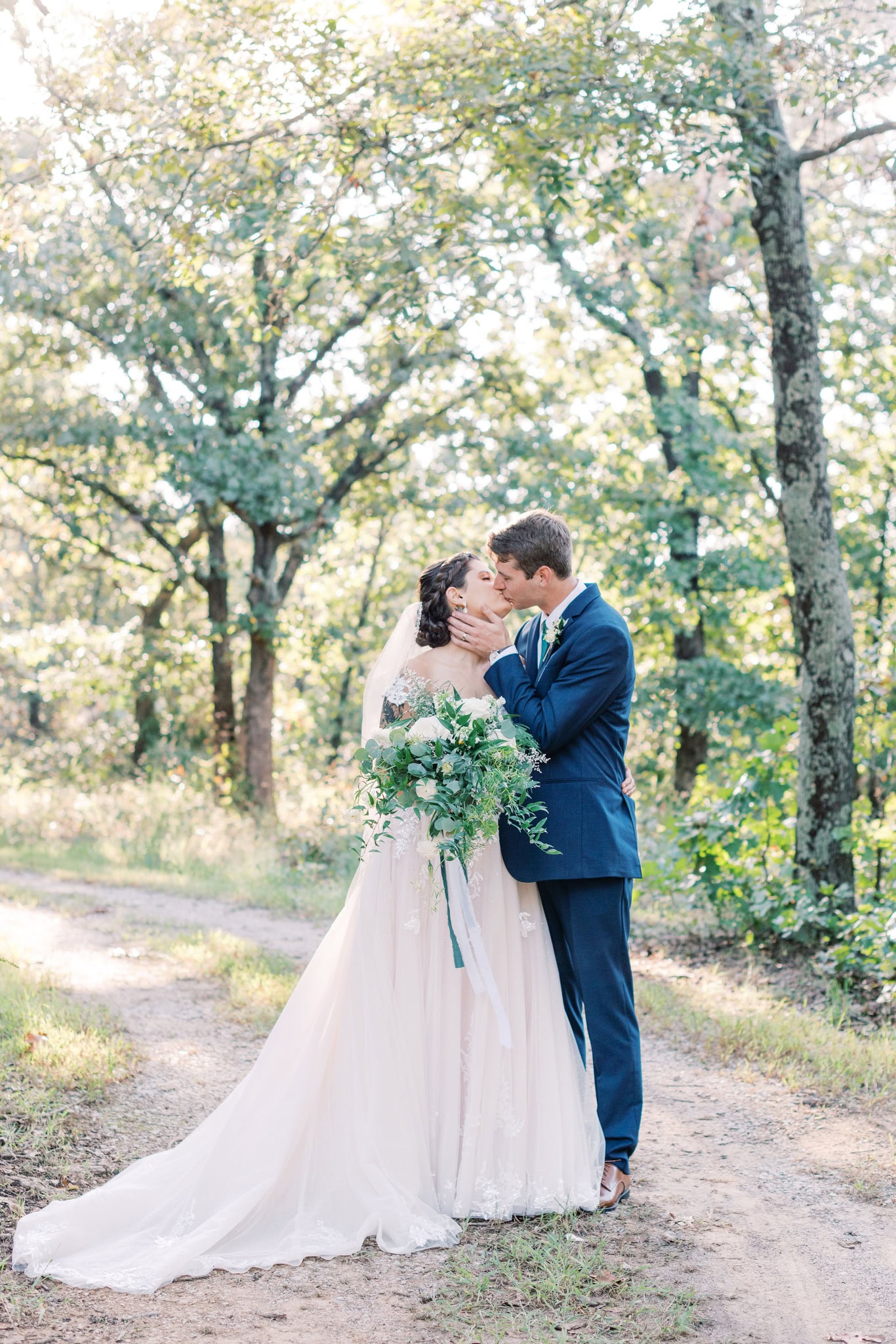 Wedding at Postoak Lodge in Tulsa, Oklahoma