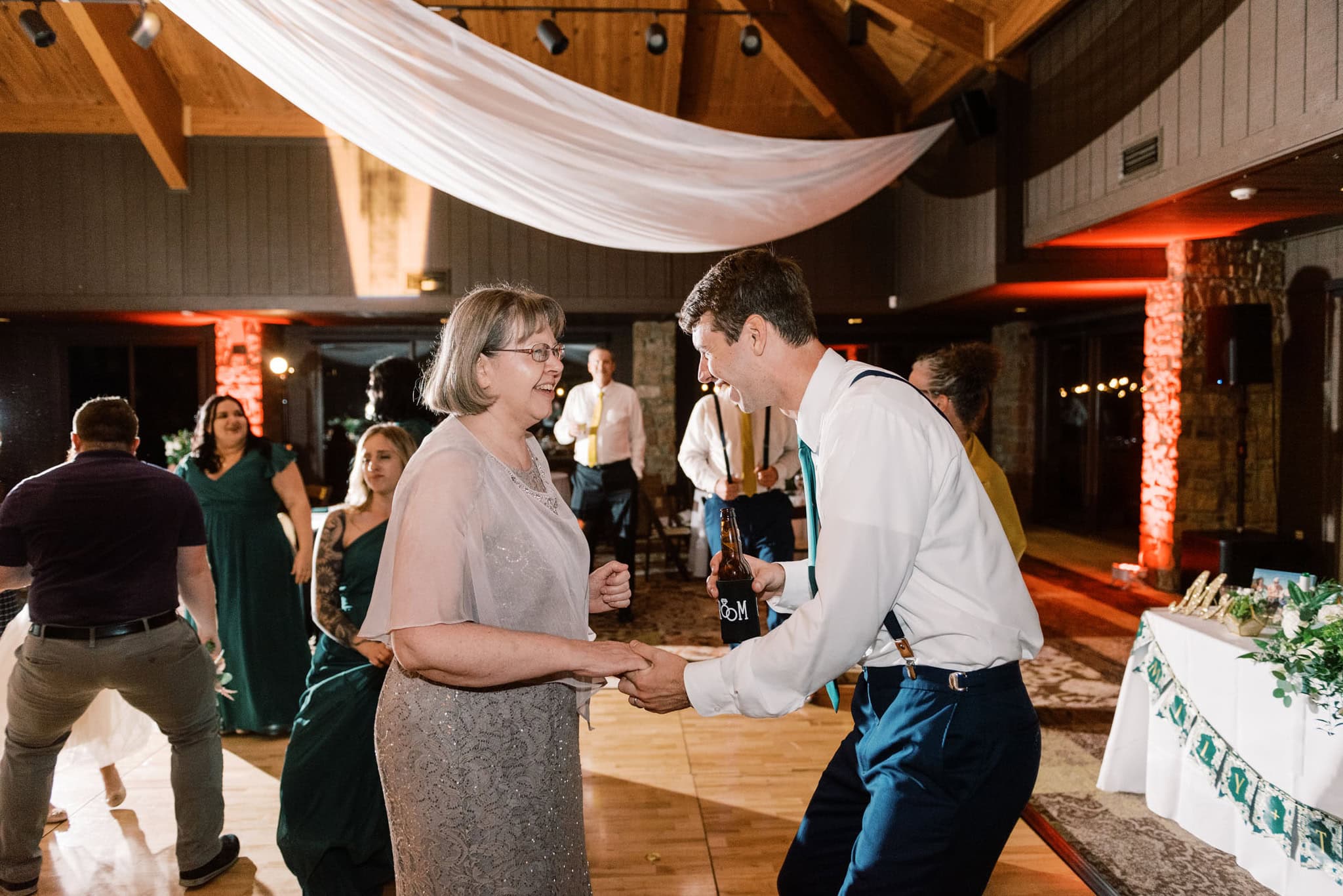 Wedding at Postoak Lodge in Tulsa, Oklahoma