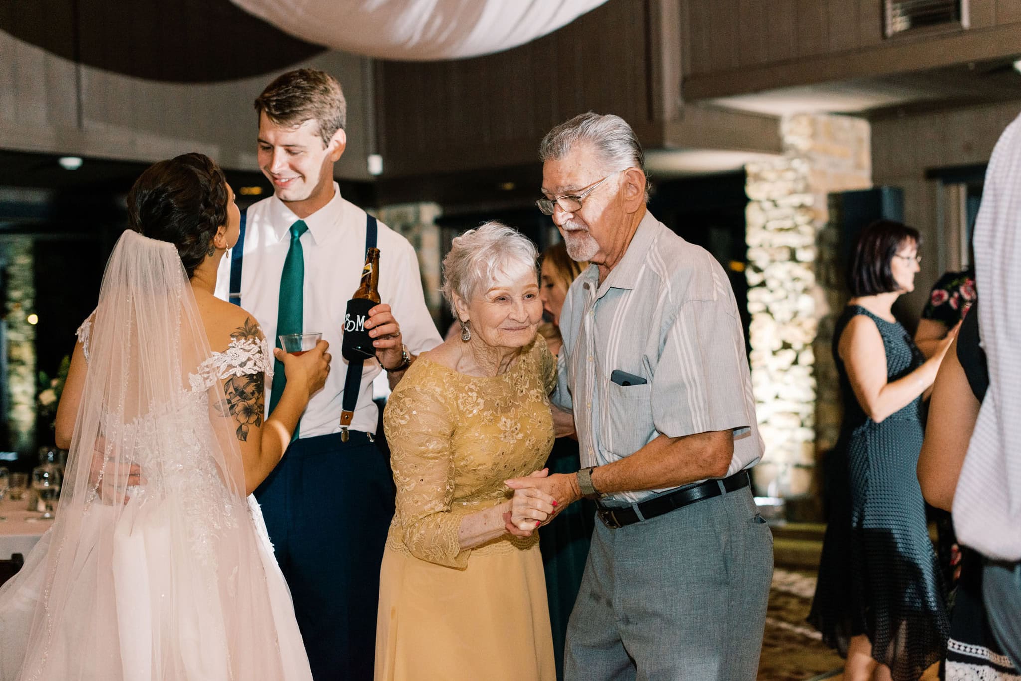 Wedding at Postoak Lodge in Tulsa, Oklahoma
