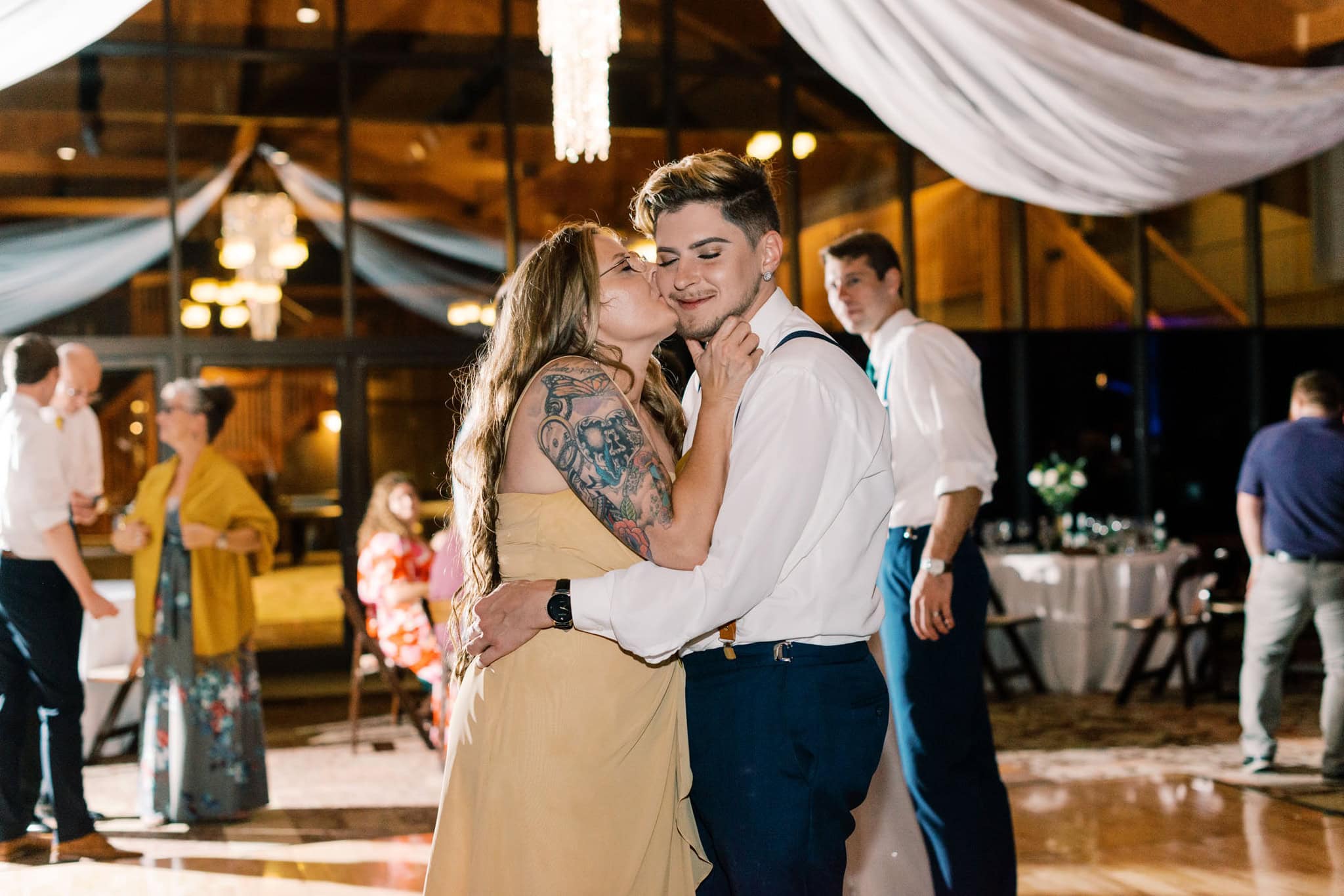 Wedding at Postoak Lodge in Tulsa, Oklahoma