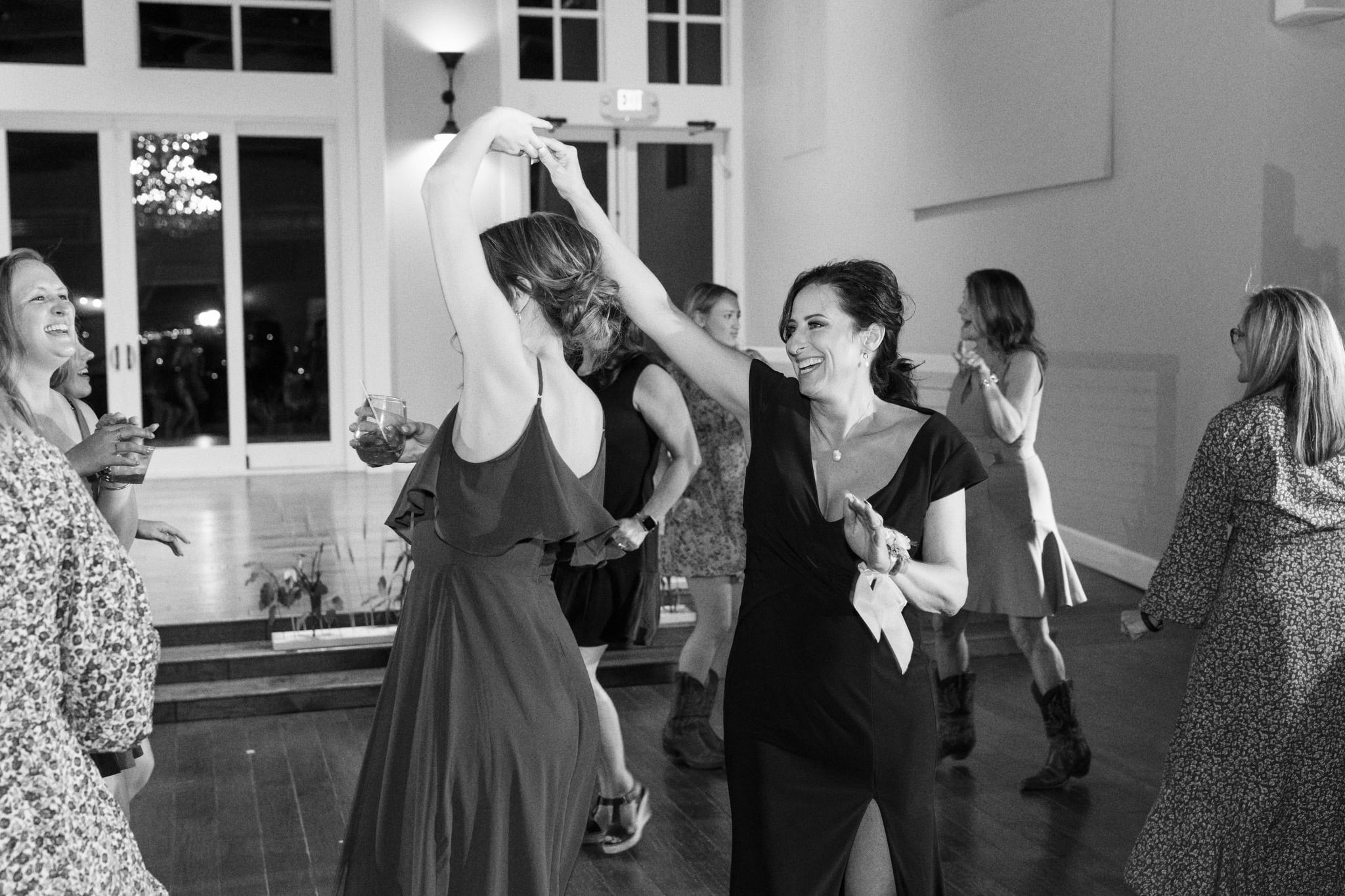 Sparrow Beginnings Stillwater Wedding