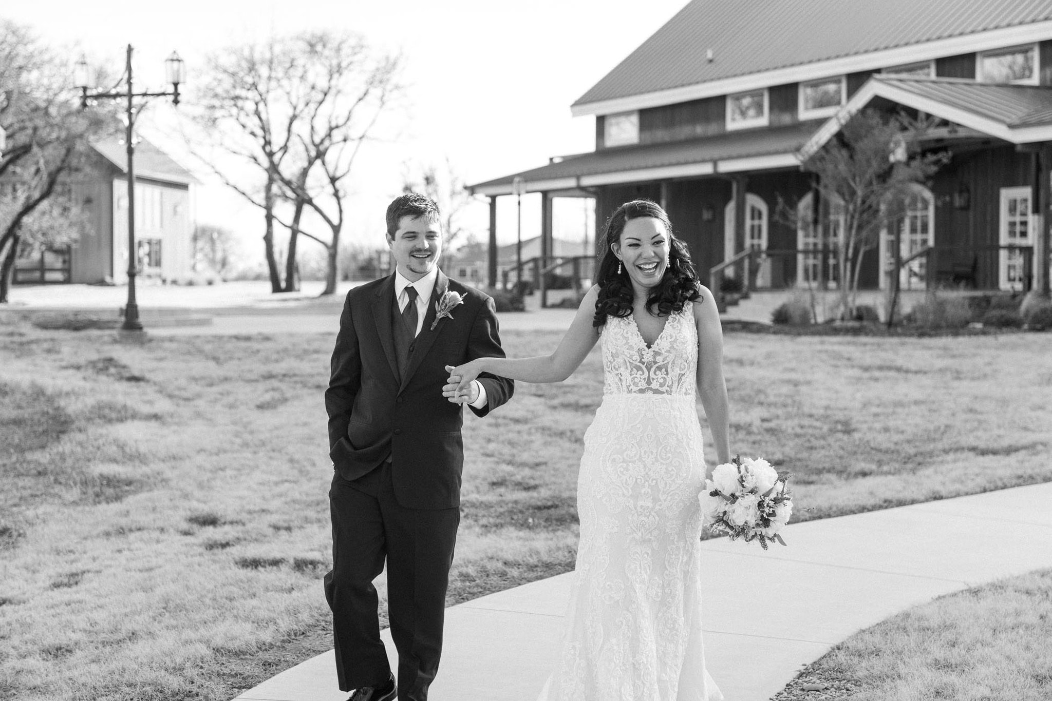 Spring Wedding at Sparrow Beginnings in Stillwater, Oklahoma