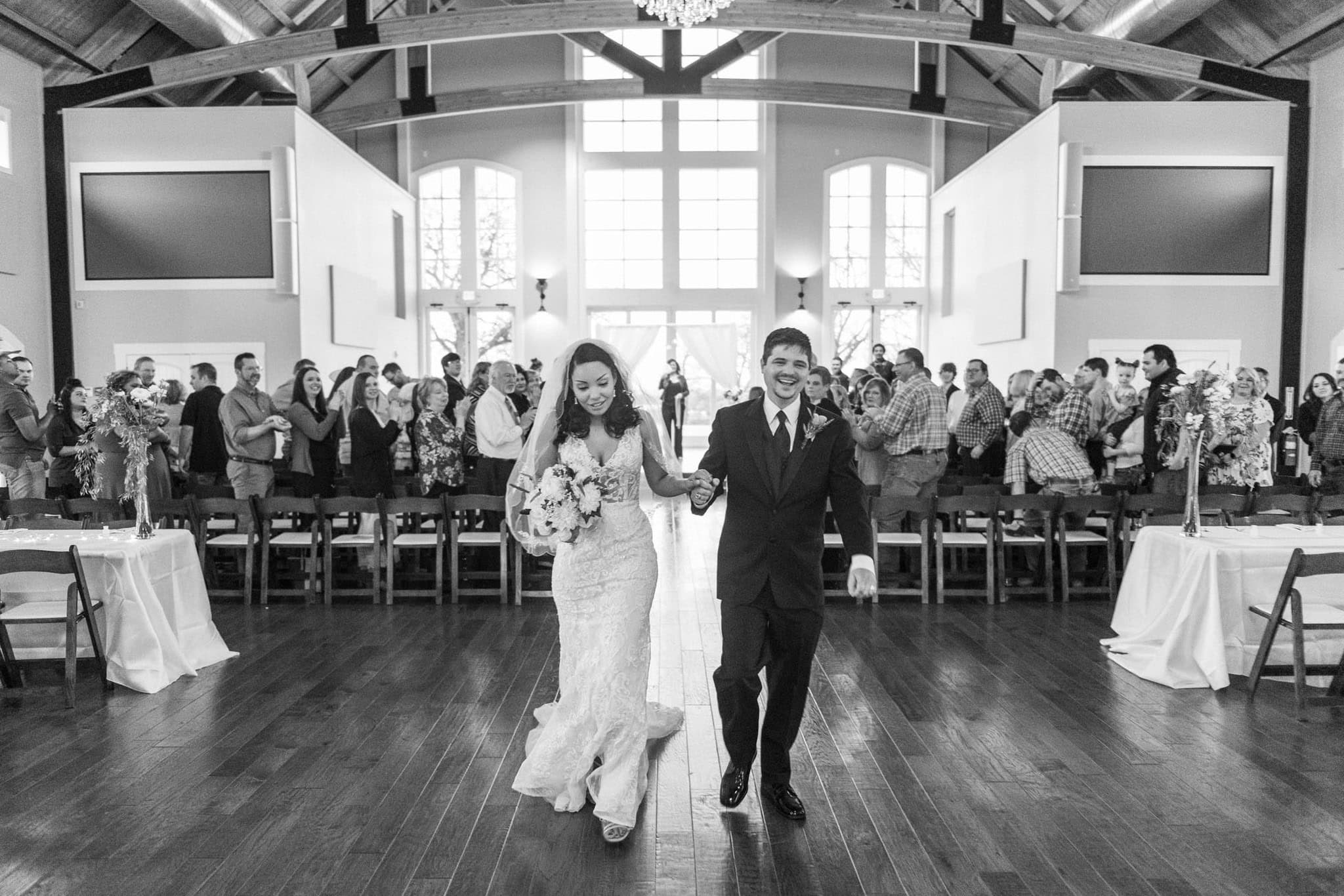 Spring Wedding at Sparrow Beginnings in Stillwater, Oklahoma